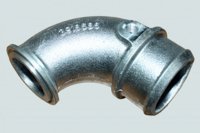 фото патрубок впускной воздушный турбокомпрессора (4вт) dcec 3918686 